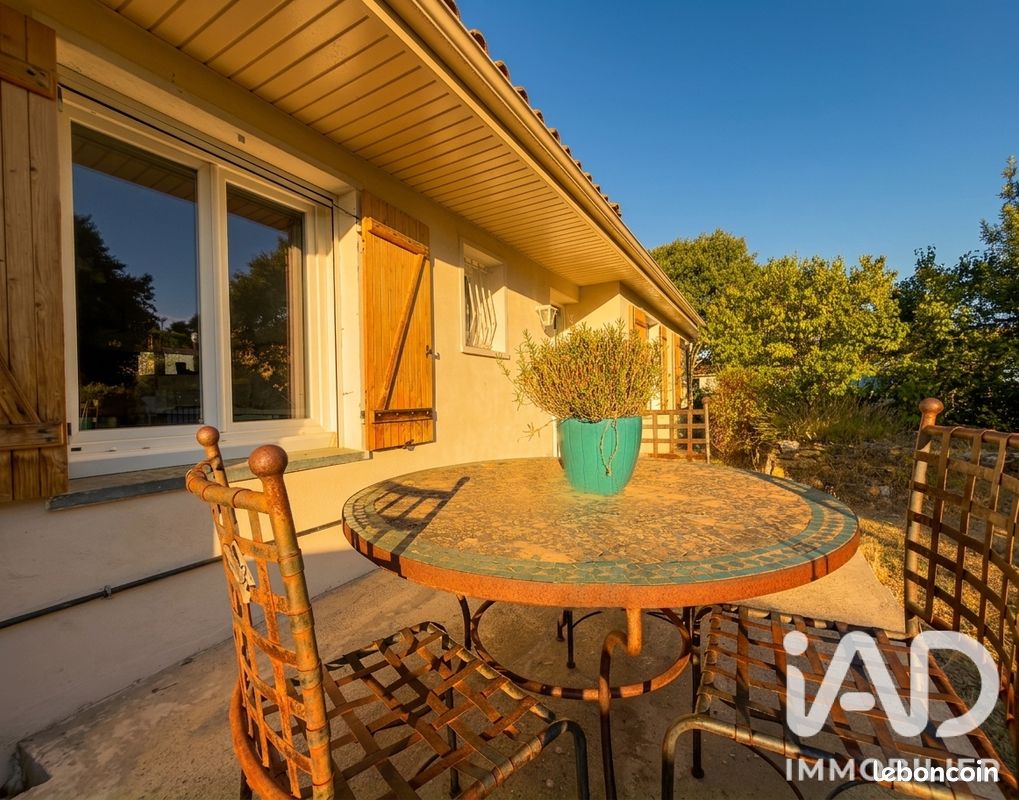 Maison 7 pièces 116 m² · à Saint-Mamert-du-Gard · 116 m² · 270 000 €
