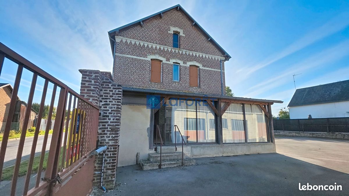 Maison 7 pièces 160 m² · à Annois · 160 m² · 117 000 €