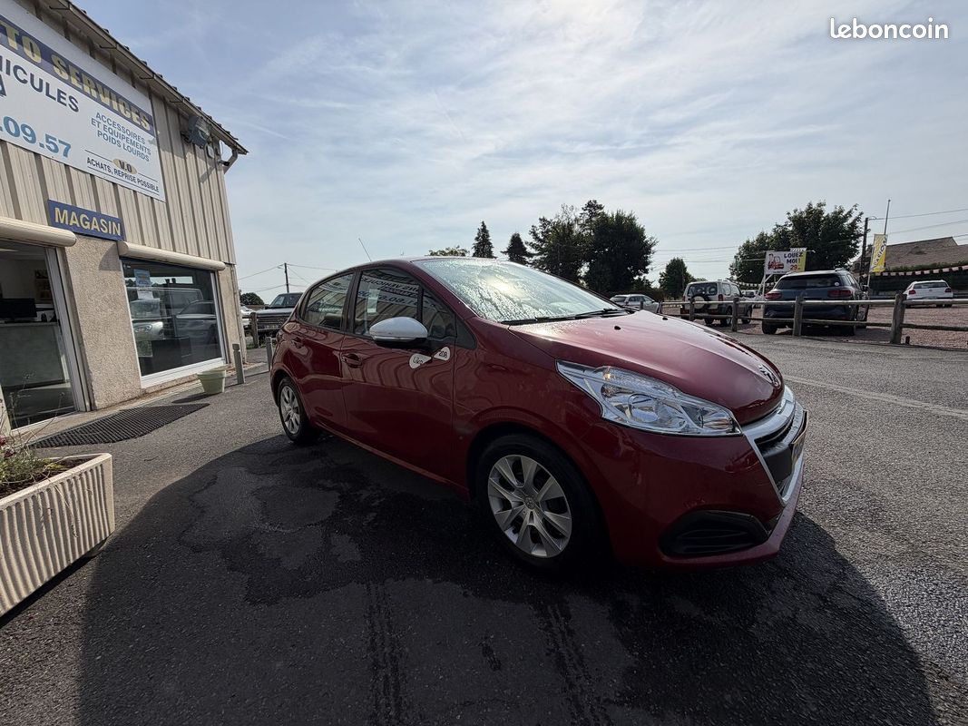 Peugeot 208 1.2 PURETECH 68CH LIKE 5P (image 4)