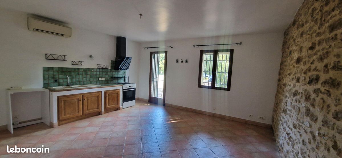 Appartement 2 pièces 44 m² · à L'Isle-sur-la-Sorgue · 44 m² · 765 €/mois