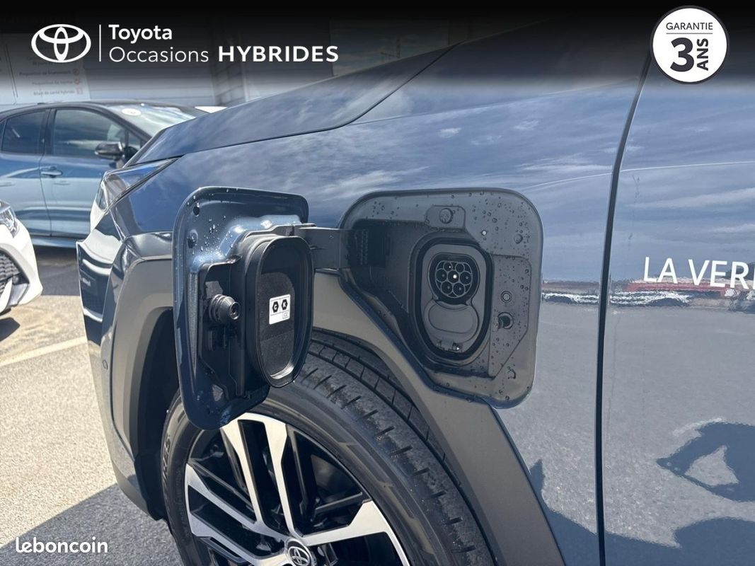 Toyota RAV4 2.5 Hybride Rechargeable 309ch Lounge AWD-i NG25 (image 24)