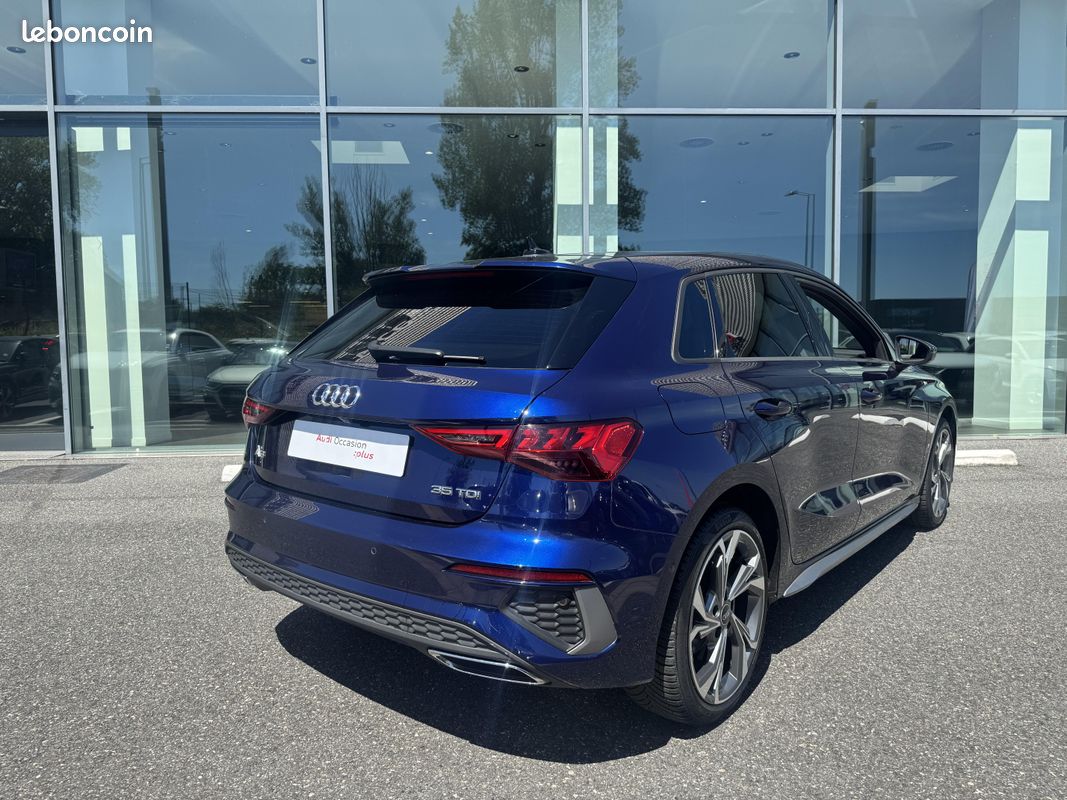 AUDI A3 Sportback 35 TDI 150 S tronic 7 S Line (image 3)