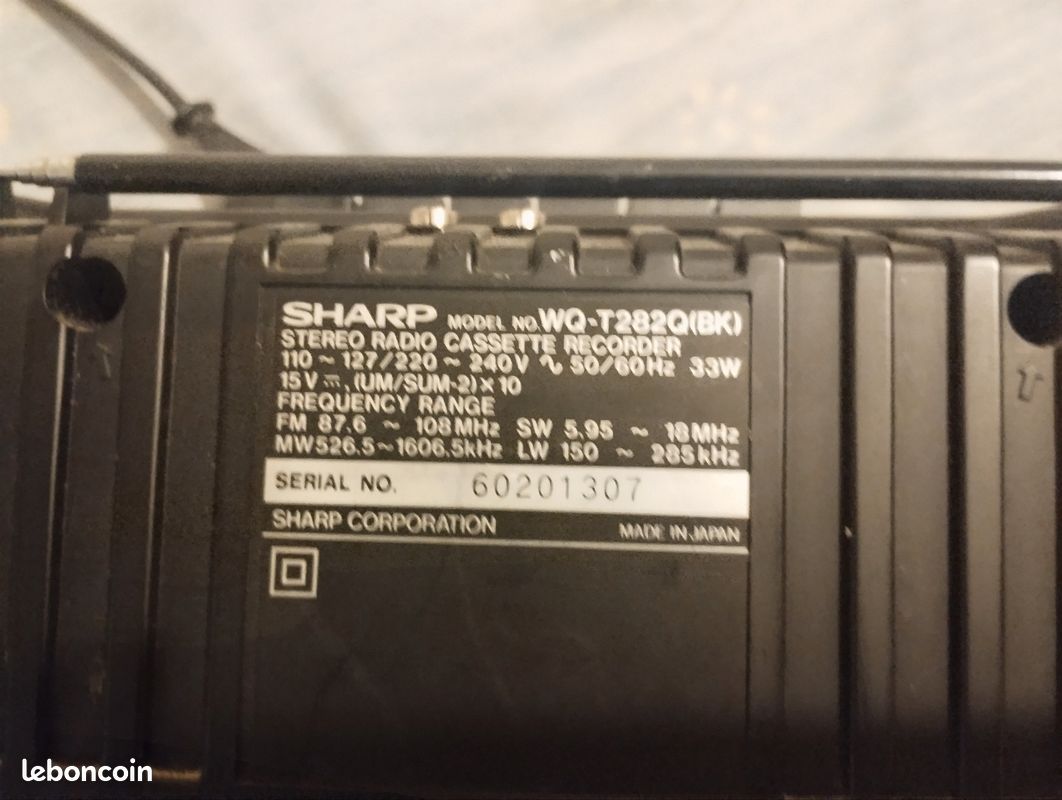 Boîte Vide Pour Radio-cassette Sharp WQ-T282H - Boombox Vintage