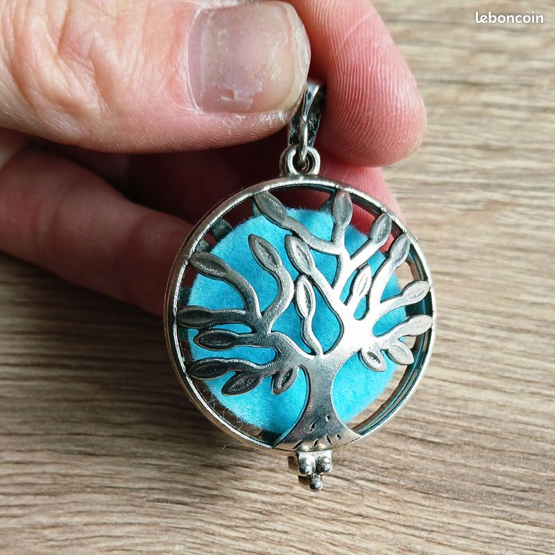 Pendentif Arbre De Vie Diffuseur Parfum - En Acier Inoxydable Argenté, Chaîne