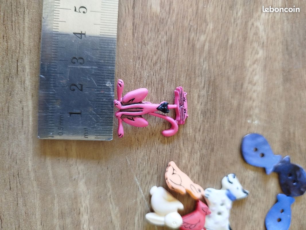 Lot de boutons animaux (image 9)