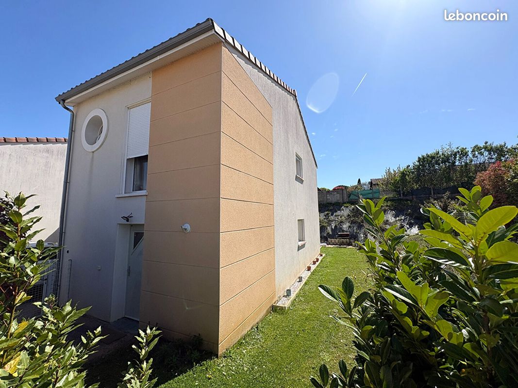 Maison 4 pièces 90 m² · à Saint-Lys · 90 m² · 244 200 €