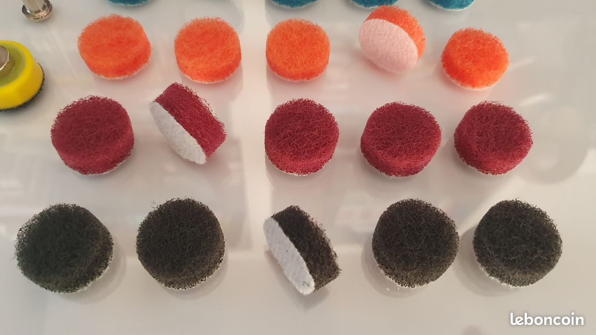 Kit de récurage 25 éponges abrasives rotatives pour mini perceuse type Dremel (image 7)