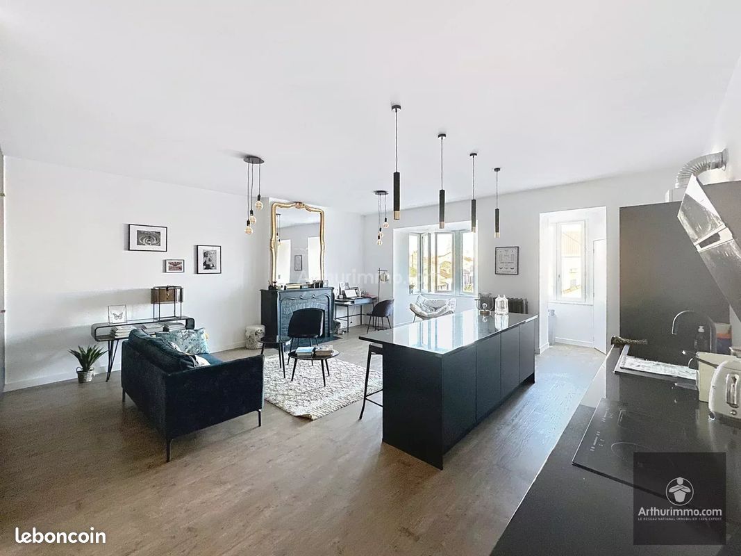 Appartement 4 pièces 105 m² · à Roanne · 105 m² · 189 000 €