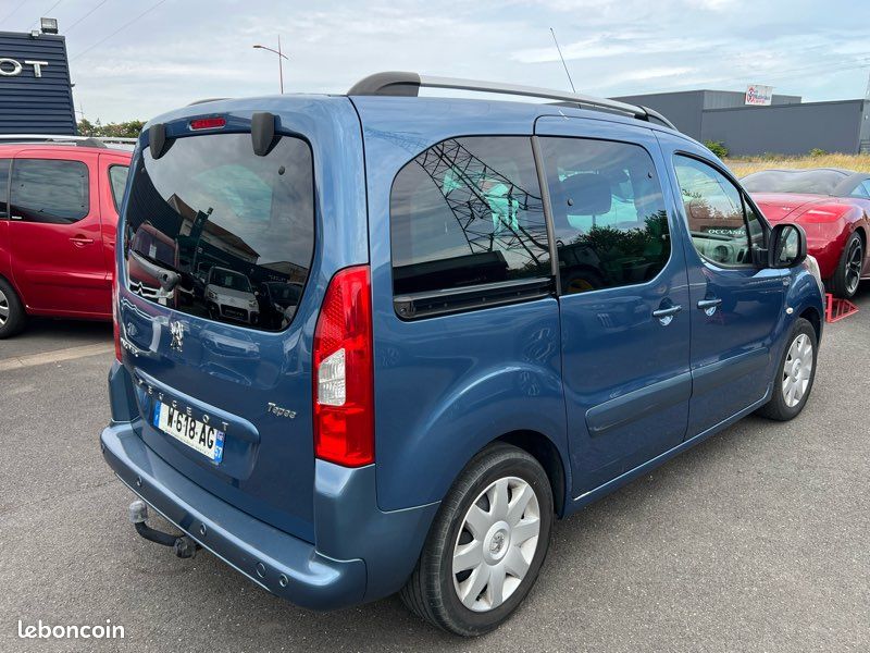 PEUGEOT PARTNER TEPEE FAMILIALE 1.6 HDI 110ch (image 5)