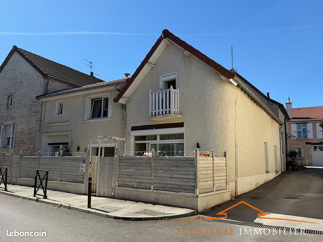 Maison 4 pièces 131 m² · à Dracy-le-Fort · 131 m² · 235 000 €