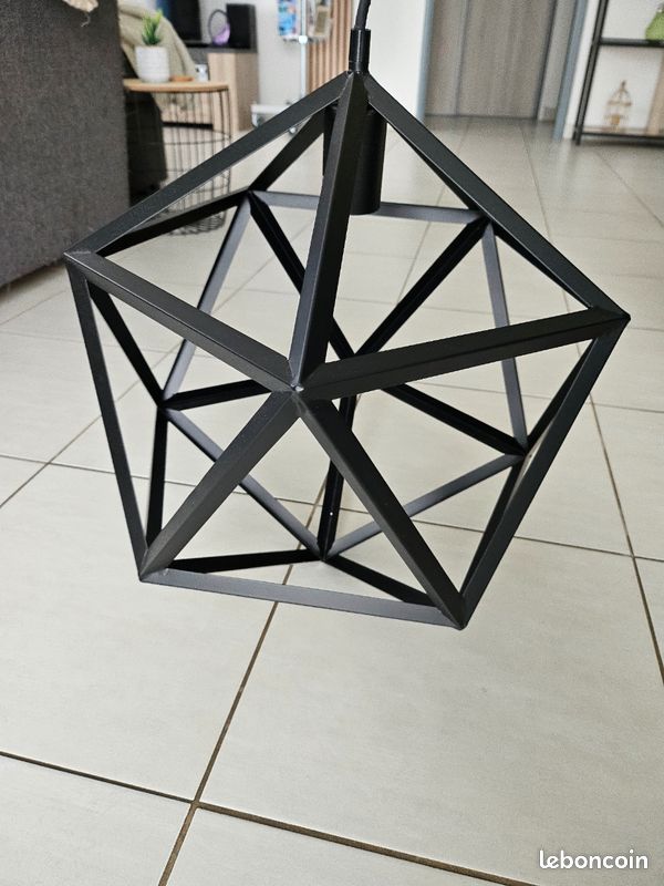 Lustre en métal (image 2)