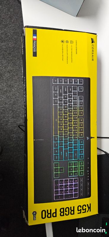 Clavier gaming corsair k55 rgb pro (image 1)