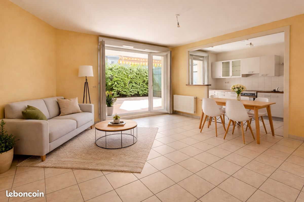 Appartement 5 pièces 106 m² · à Caluire-et-Cuire · 106 m² · 465 000 €