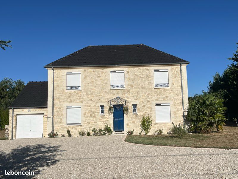 Maison 6 pièces 160 m² · à Beauchamps-sur-Huillard · 160 m² · 420 000 €