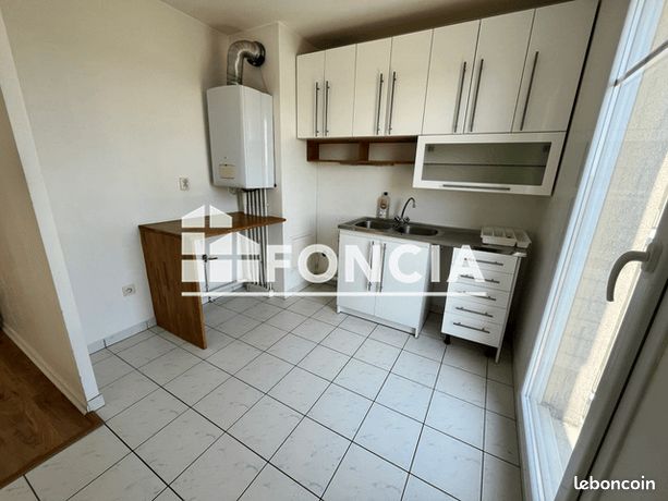 Appartement a louer maurepas - 2 pièce(s) - 45 m2 - Surfyn
