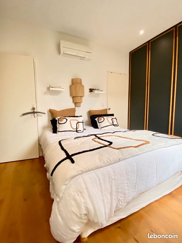 Magnifique T3 bis duplex avec terrasse intime , garage et cave pas de copropriété - Bordeaux 33000 (image 3)