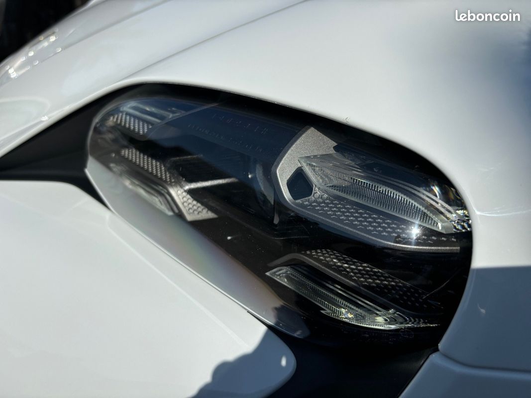 PORSCHE TAYCAN 4S 530 ch GARANTIE PORSCHE APPROVED - ECRAN PASSAGER - BOSE - TOIT PANO - CAM 360 - (image 20)