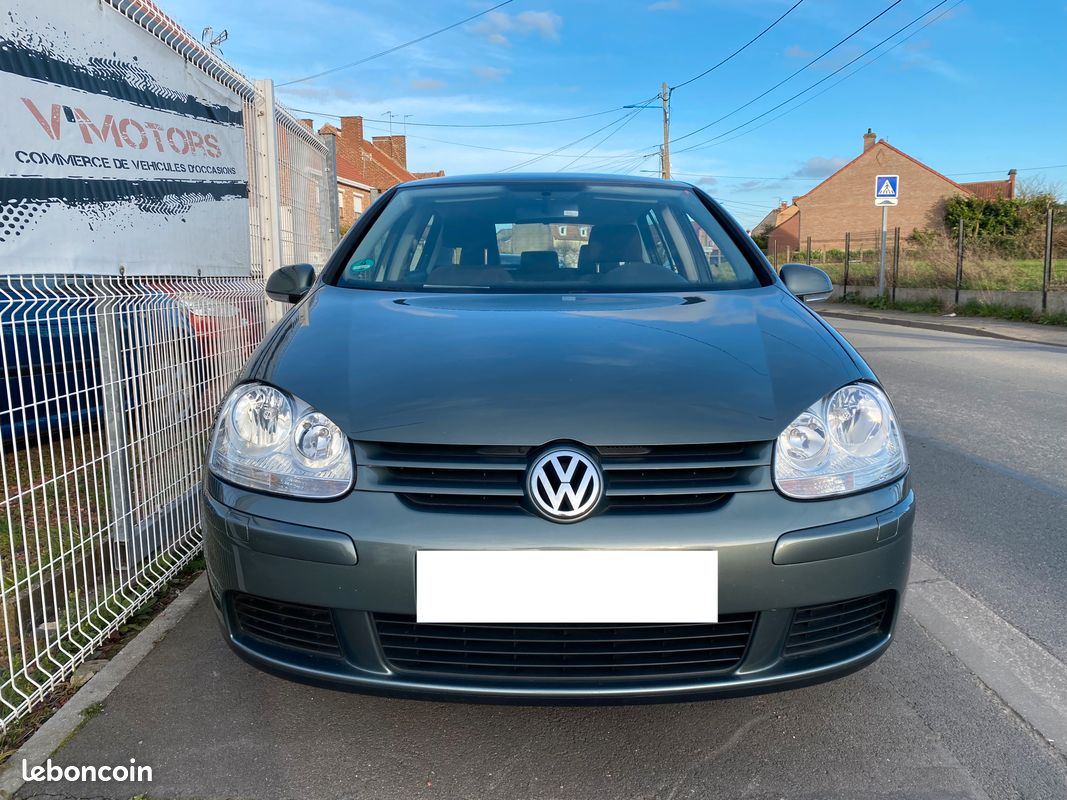 Volkswagen Golf V 5 Portes 1.4 i 75 cv (image 3)