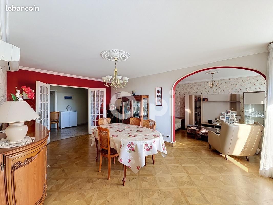 Appartement 4 pièces 97 m² · à Villeurbanne · 97 m² · 310 000 €