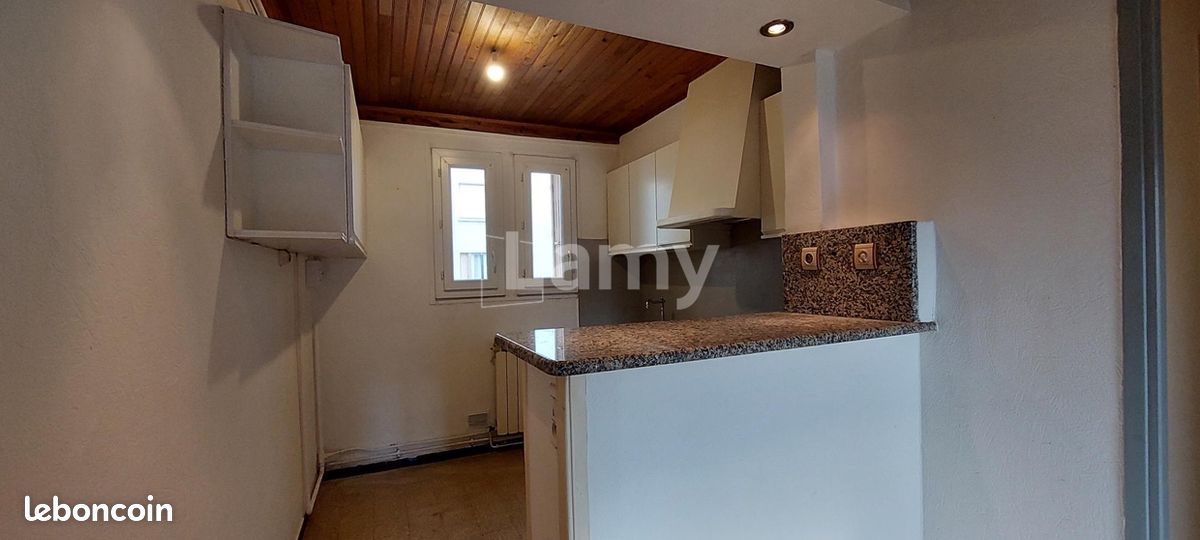 Appartement 4 pièces 65 m² · à Alès · 65 m² · 560 €/mois