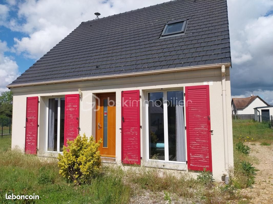 Maison 4 pièces 82 m² · à Neuvy-en-Sullias · 82 m² · 164 000 €