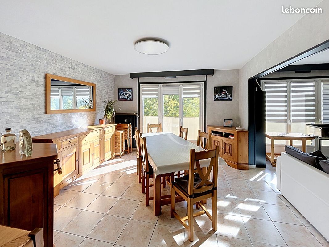 Appartement 4 pièces 75 m² · à Saint-Fargeau-Ponthierry · 75 m² · 194 000 €
