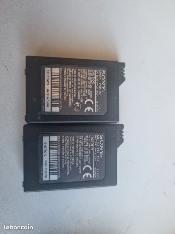 Boîte de protection pour jeux PSP