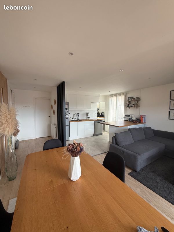 Appartement 3 pièces 64 m² · à Aubagne · 64 m² · 215 000 €