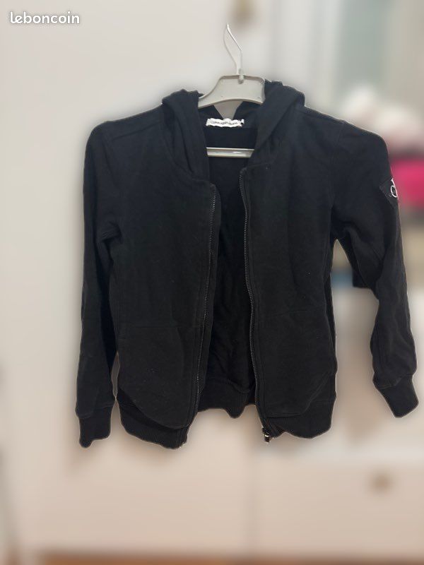 Gilet noir, Calvin Klein fille (image 1)