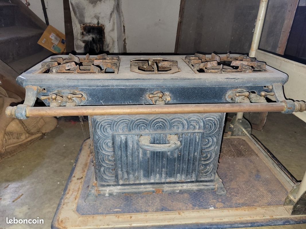 cuisiniere ancienne - Antiquités & Art