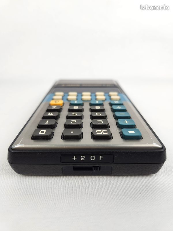 LOT DE 2 Calculatrice Canon-Canon LS-32- Canon LC-8E Currency Conversion-Vintage EUR 3,50