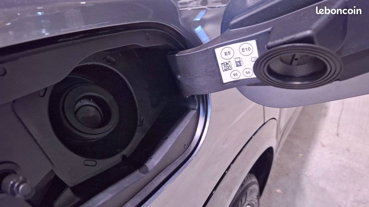 Renault espace e tech full hybrid 200 gsr2 techno (image 30)