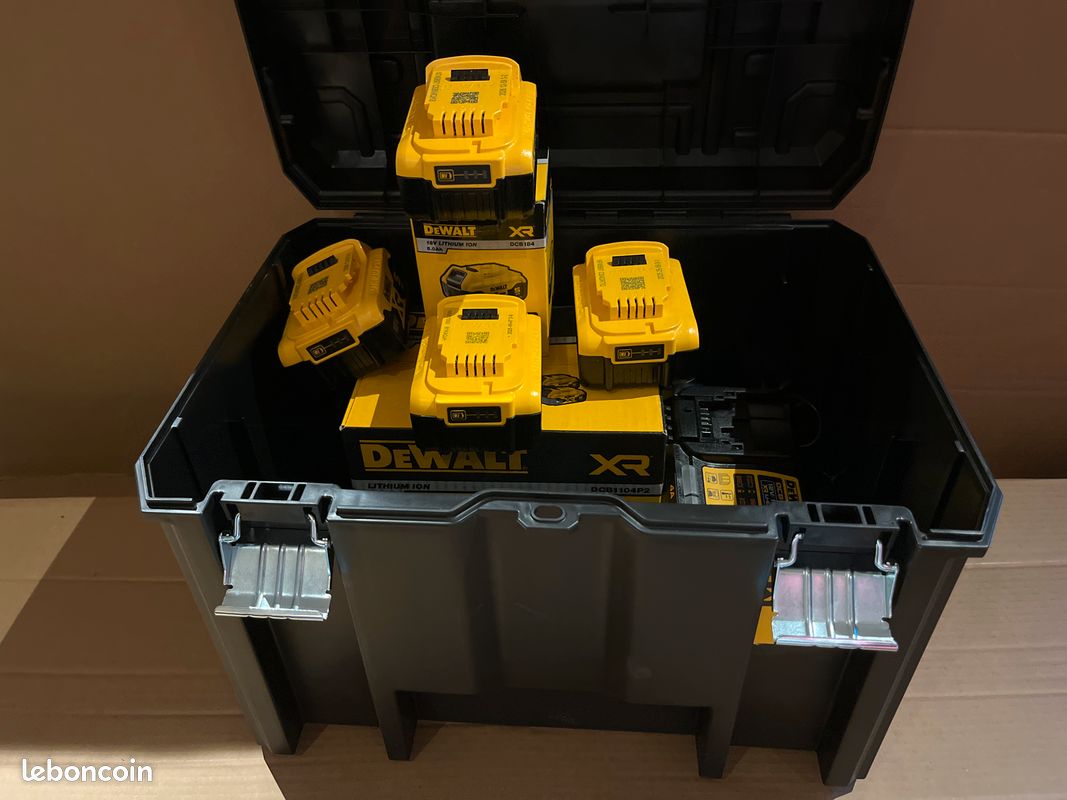 7 batteries Dewalt, trois chargeurs et une grande caisse Stak (image 9)