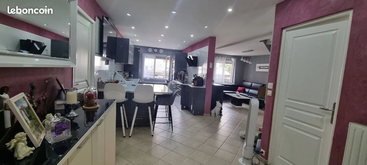 Maison 110 m² · à Ballainvilliers · 110 m² · 389 000 €