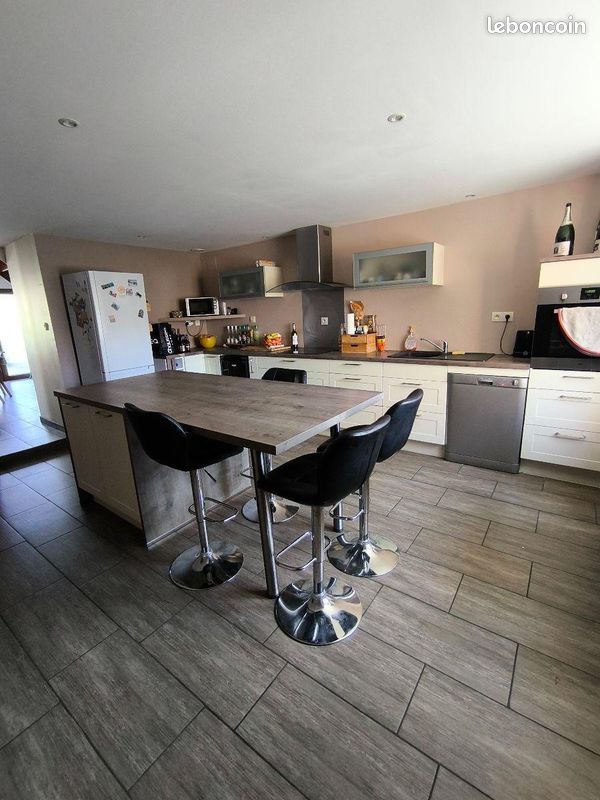 Maison 5 pièces 111 m² (image 2)