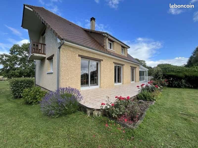 Maison 6 pièces 135 m² · à Charleval · 135 m² · 366 000 €