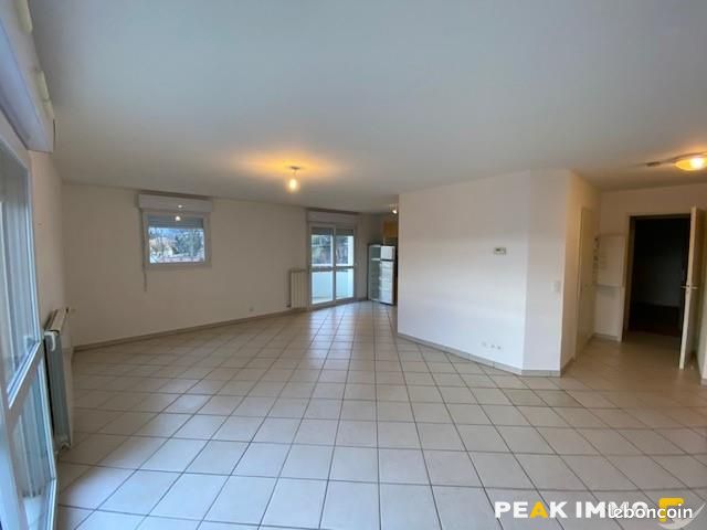 Appartement 4 pièces 85 m² · à Viuz-en-Sallaz · 85 m² · 1 636 €/mois