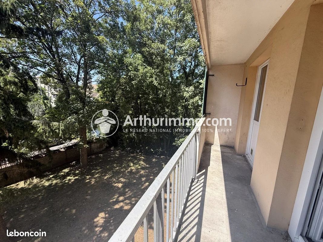 Appartement 3 pièces 58 m² · à Corbeil-Essonnes · 58 m² · 140 000 €