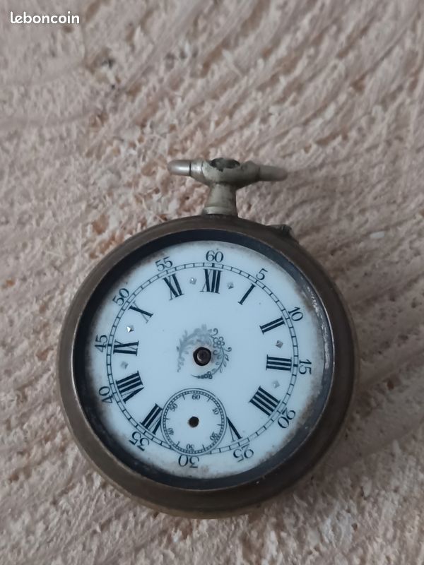 Montre Gousset Ancienne En Acier - Marque Germinal - Nécessite Réparation