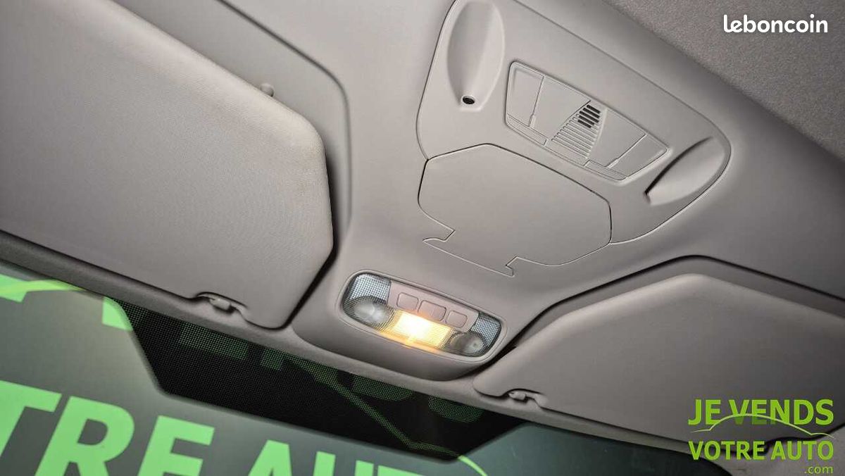 Ford Transit Connect II 200 L1 625kg 1.6 TDCi DPF Fourgon 75 cv (image 25)