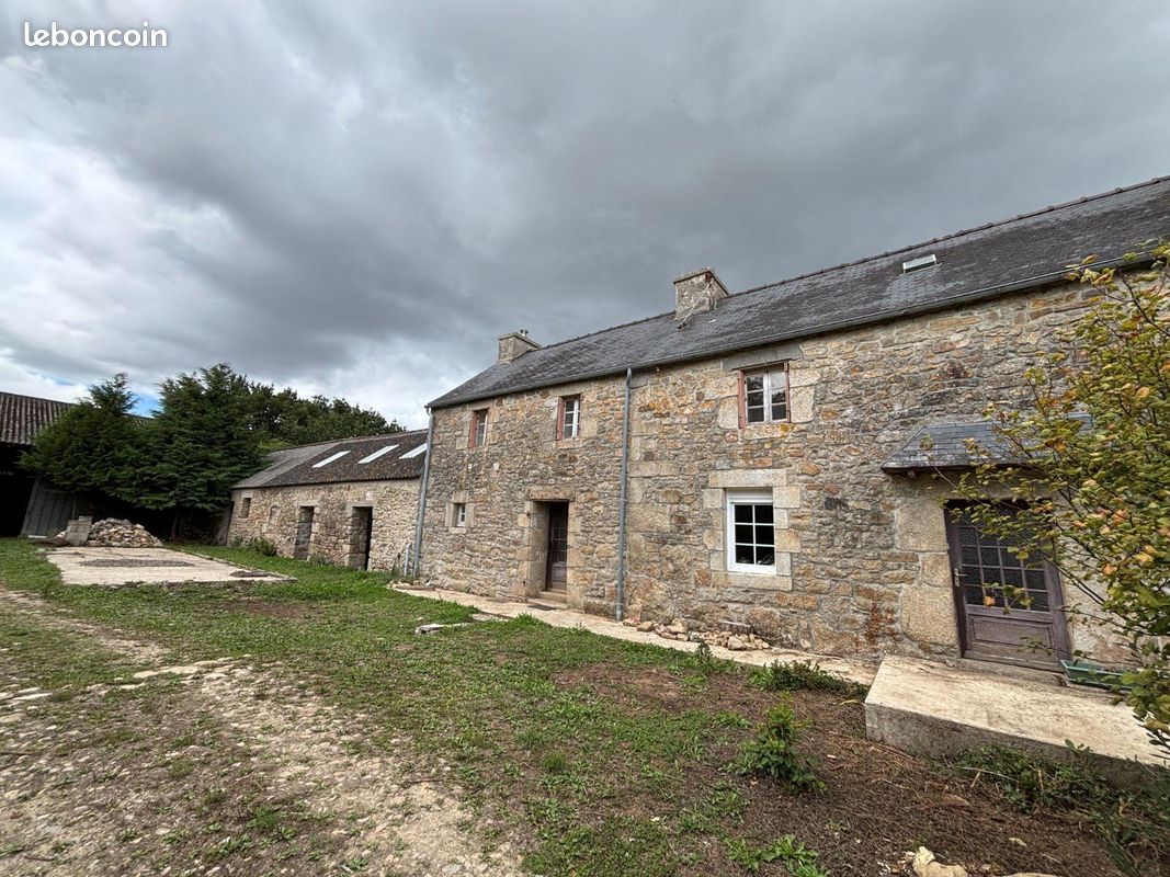 Maison 6 pièces 106 m² · à Ploudaniel · 106 m² · 135 200 €