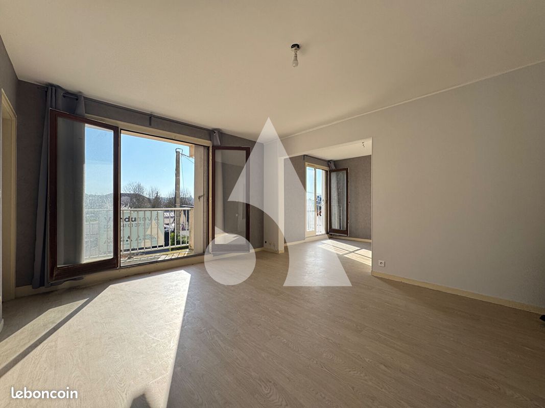 Appartement 4 pièces 92 m² · à Évreux · 92 m² · 135 500 €