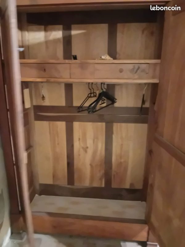 Grande armoire de chambre à coucher (image 2)