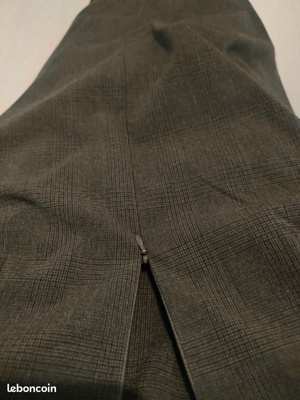 Jupe tailleur mi-longue fendue ceinture (image 6)