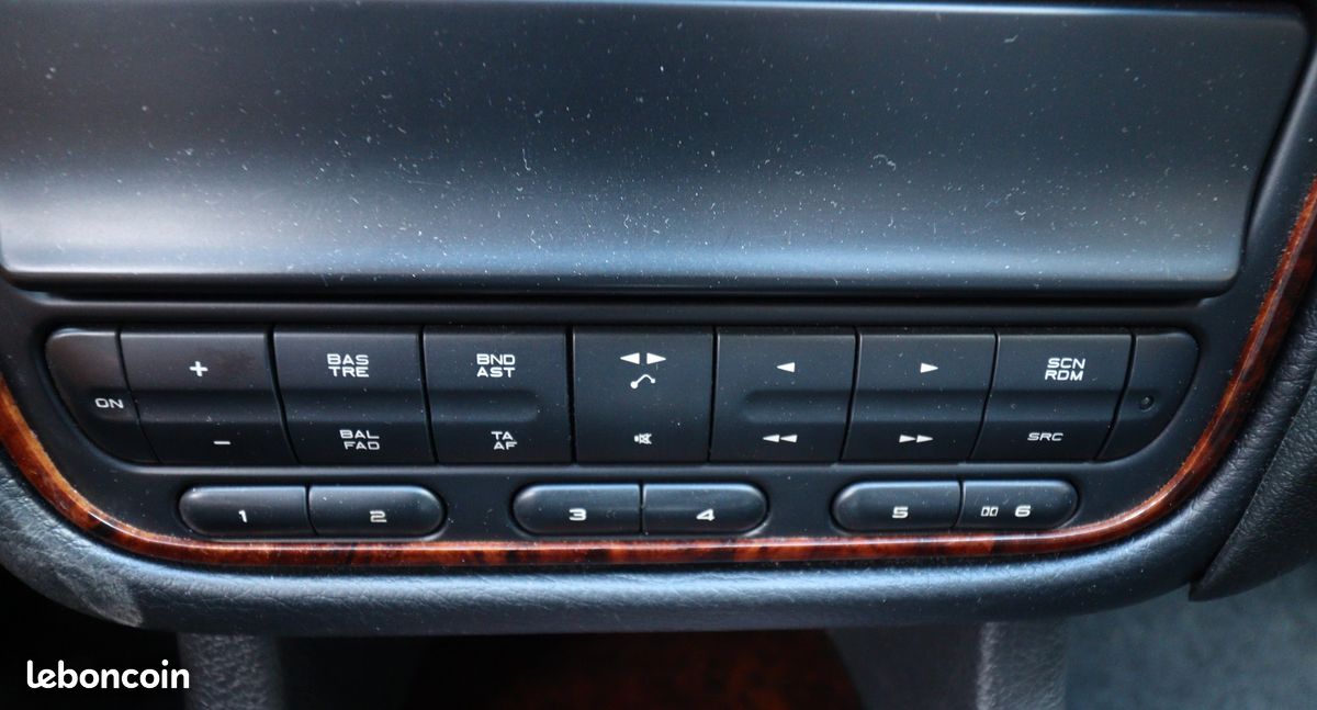 PEUGEOT 406 COUPE V6 3.0 195 Ch PACK CUIR SIEGES ELECTRIQUES (image 29)