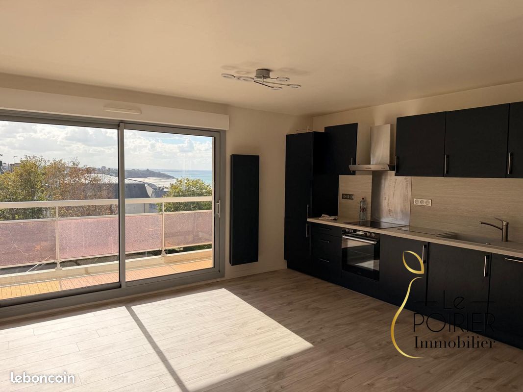 Appartement 3 pièces 50 m² · à Pléneuf-Val-André · 50 m² · 680 €/mois