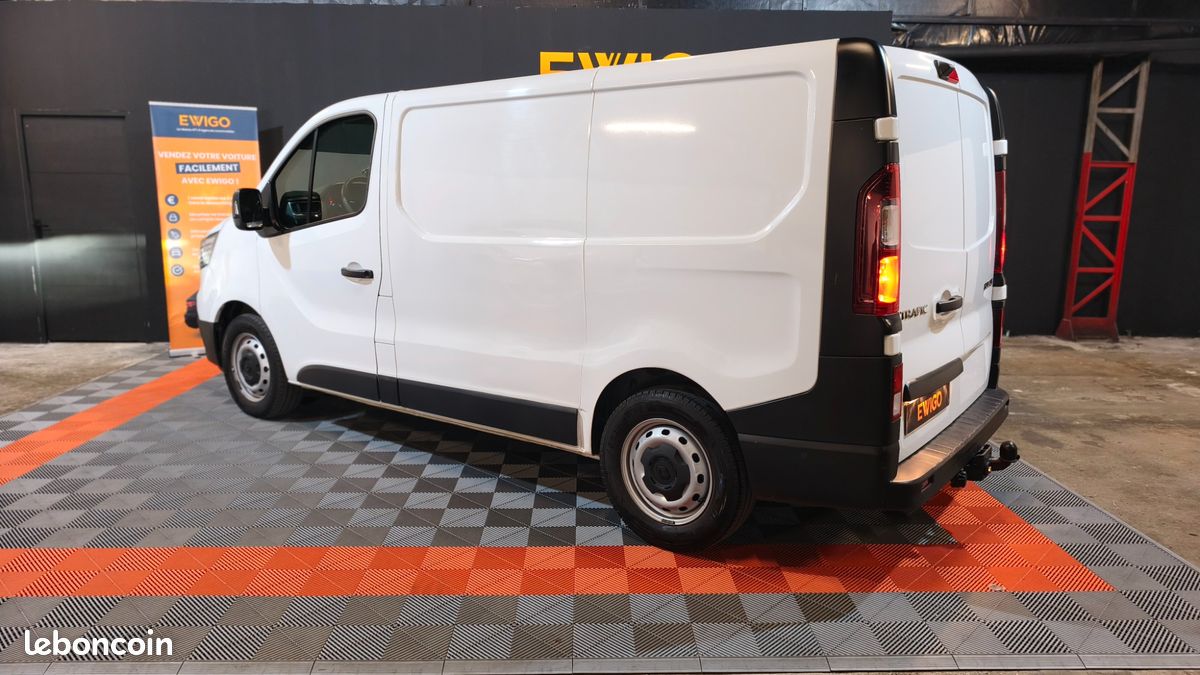 Renault trafic vu fourgon 2.0 bluedci 150 28 l1h1 grand-confort tva recuperable (image 3)