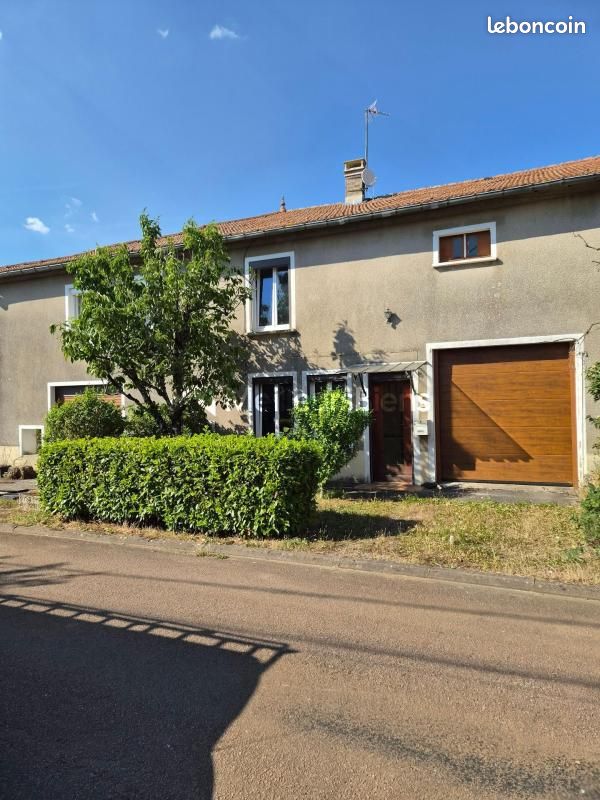 Maison 5 pièces 184 m² · à Noyers · 184 m² · 99 000 €