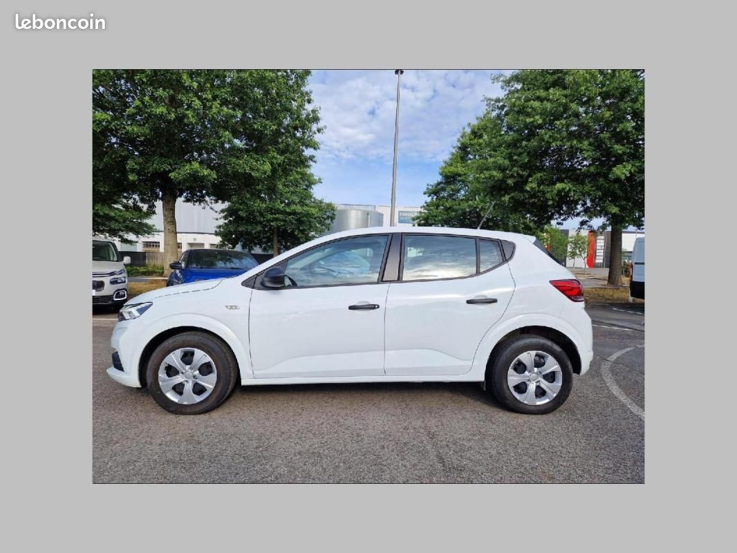 Dacia Sandero SCe 65 Essential (image 3)