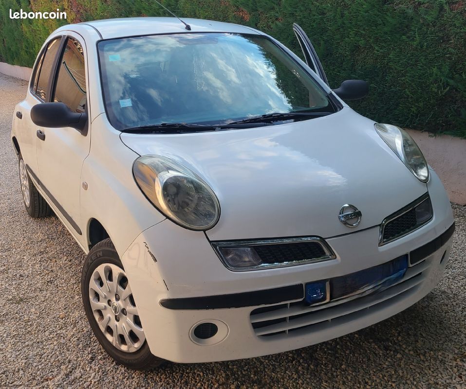 Nissan micra (image 2)
